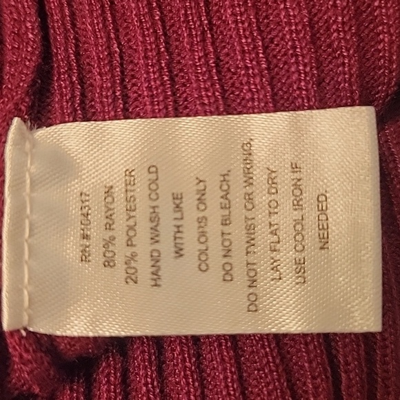 Derek Heart Burgundy/Wine Knit Cage Back Dress, NWT.  Size Jr. M - Picture 5 of 6